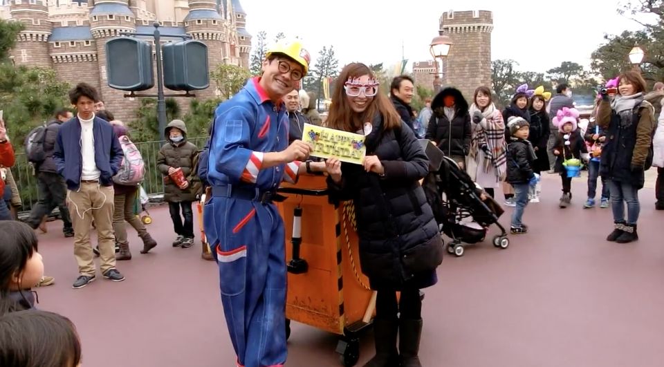 東京迪士尼小心思！5項園區限定貼心設施、商品、服務！