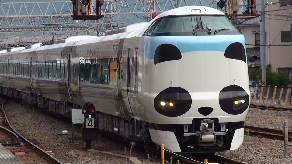 JR黑潮號爆萌熊貓特別列車 「Smile Adventure Train」期間限定絕讚運行中!!