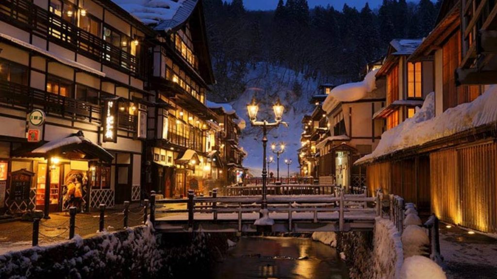 日本冬季絕景｜10個人生必訪景點！仙景般的白川鄉/銀山溫泉