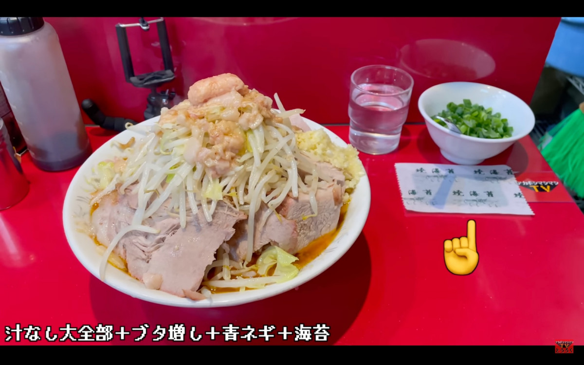 日本YouTuber因在拉麵吃了17分鐘而被拉麵師傅責罵：二郎系的規則？